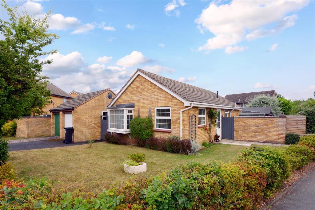 Torrin Drive, Radbrook Green, Shrewsbury 3 bed detached bungalow £324,000