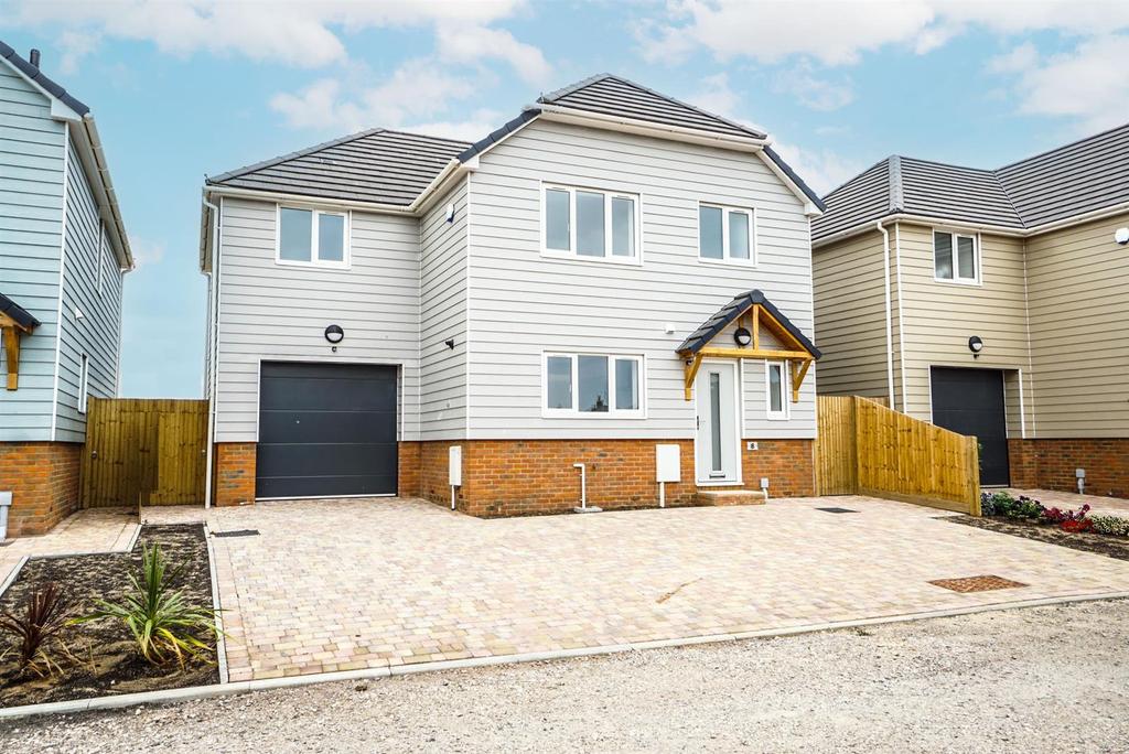 Amsterdam Way, St. LeonardsOnSea 4 bed detached house £490,000