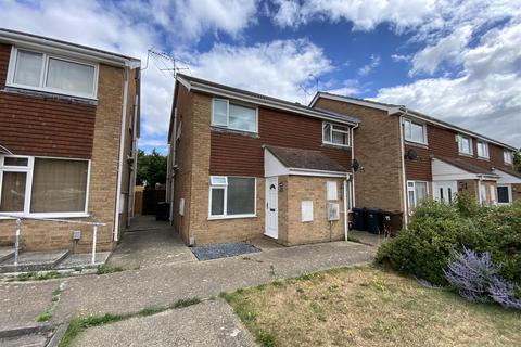 10 Willingdon, Ashford, TN23 5YF