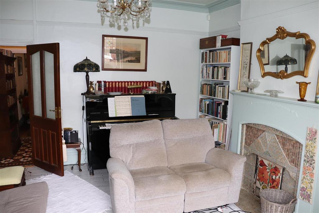 Rowley Street, Walsall 4 bed semidetached house £325,000