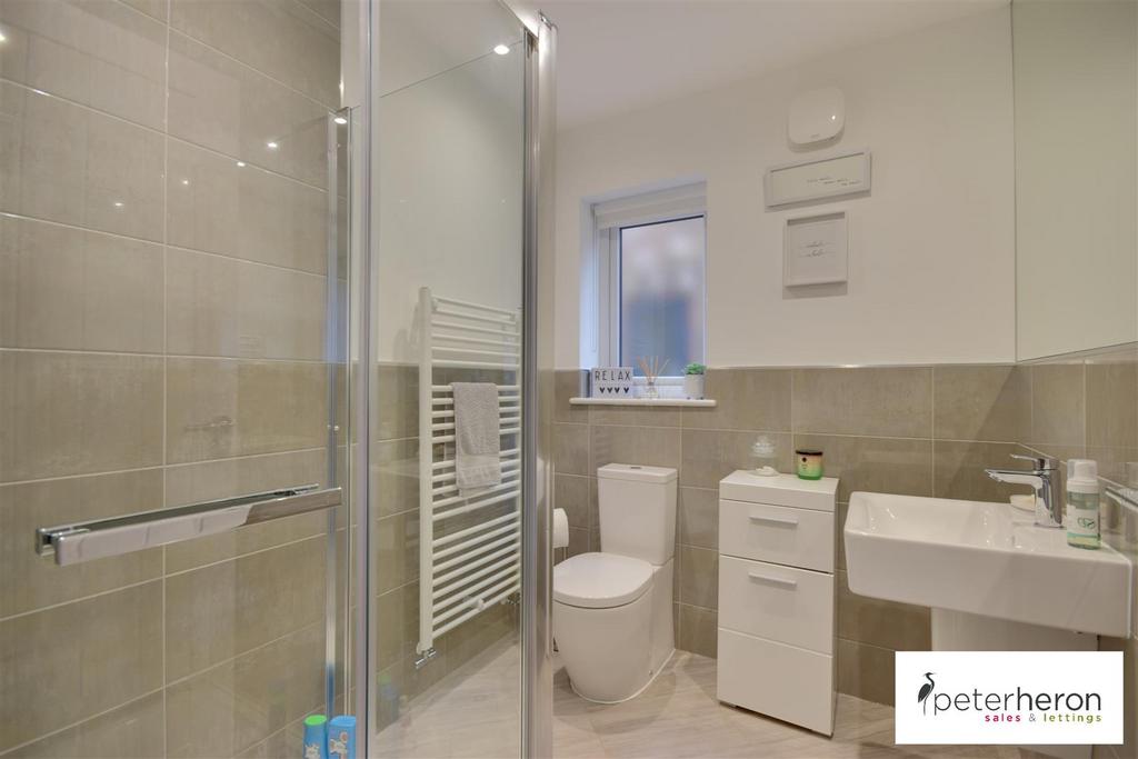 En=Suite Shower Room