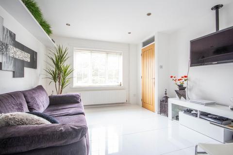 3 bedroom terraced house for sale - The Sycamores, Milton, Cambridge