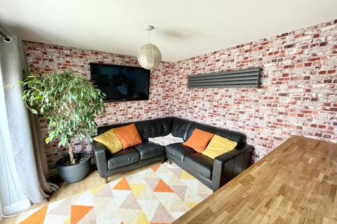 11 Hawker Close, Hartlepool, TS25 2DZ