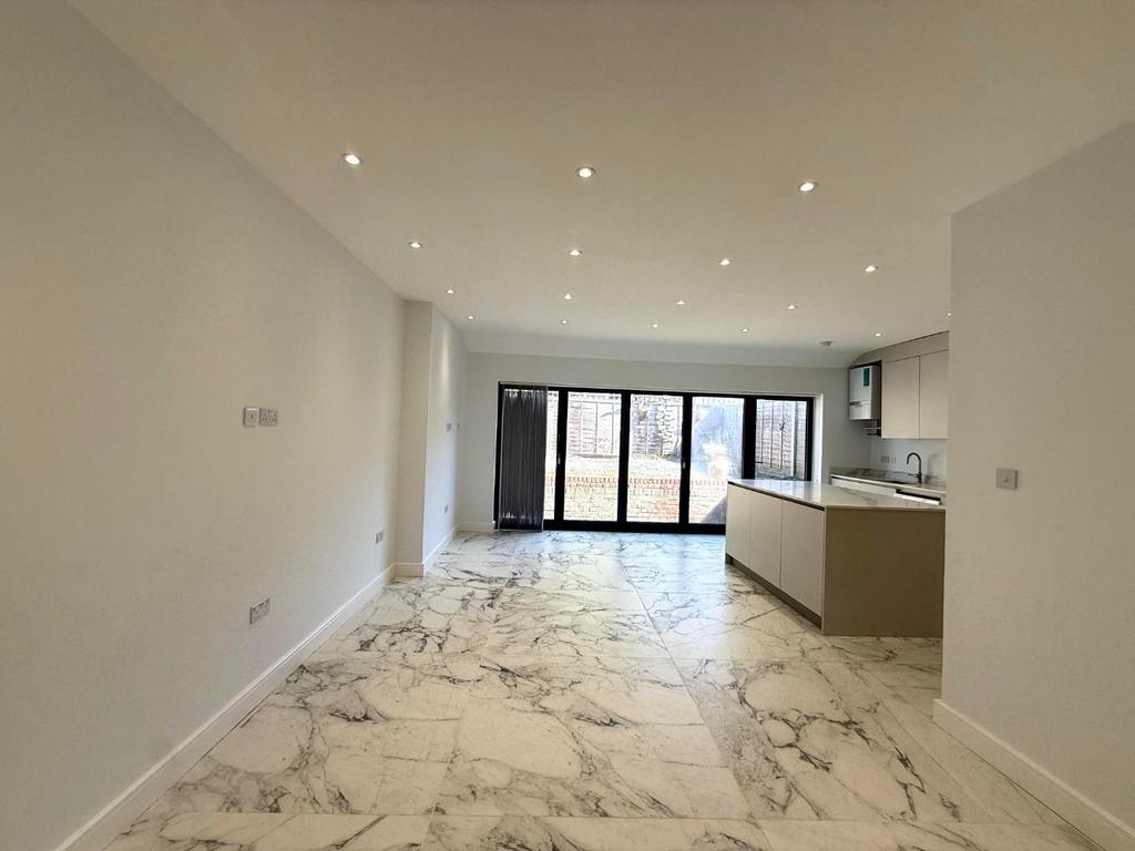 NEW DINING AREA.jpg