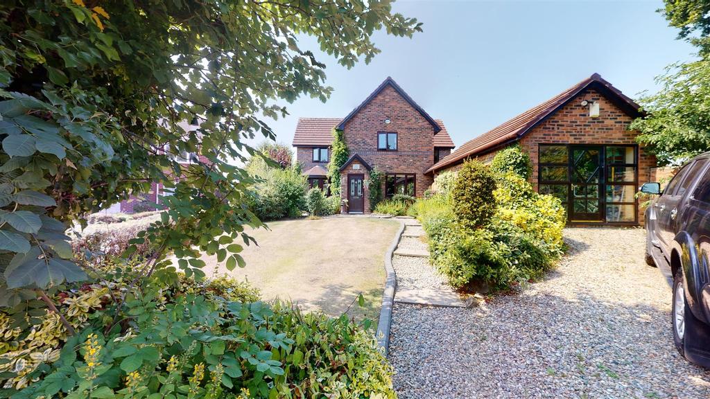 Avery Road, Haydock, St Helens, WA11 0 4 bed detached house for sale