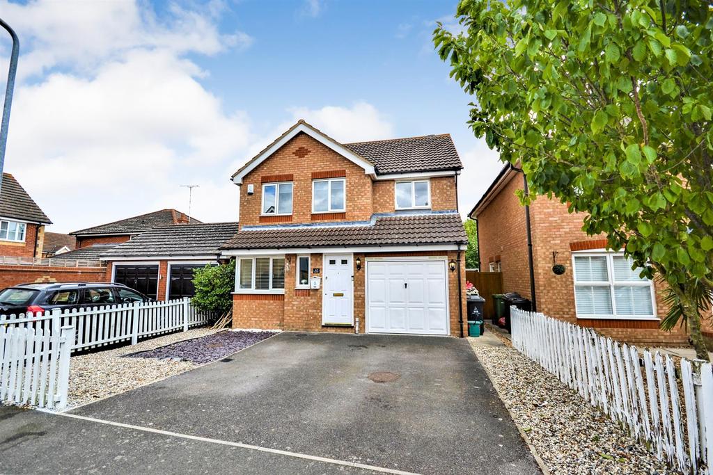 Lavender Drive, Southminster 4 bed detached house for sale £425,000