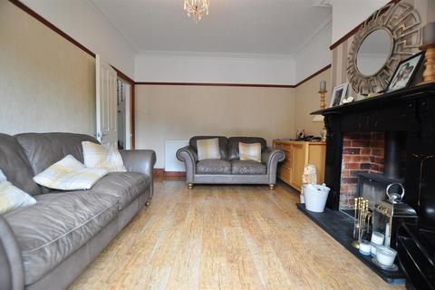 161 Barrs Road, Cradley Heath, B64 7EX