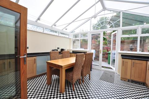 161 Barrs Road, Cradley Heath, B64 7EX