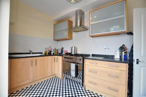 161 Barrs Road, Cradley Heath, B64 7EX