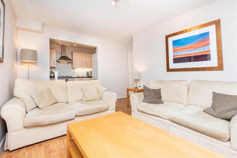 9 Millennium Place, London, E2 9NL