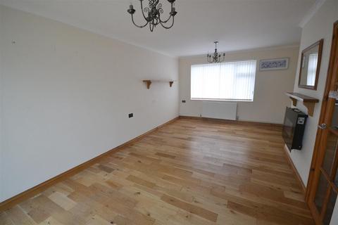 7 Maescader, Pencader, SA39 9HQ