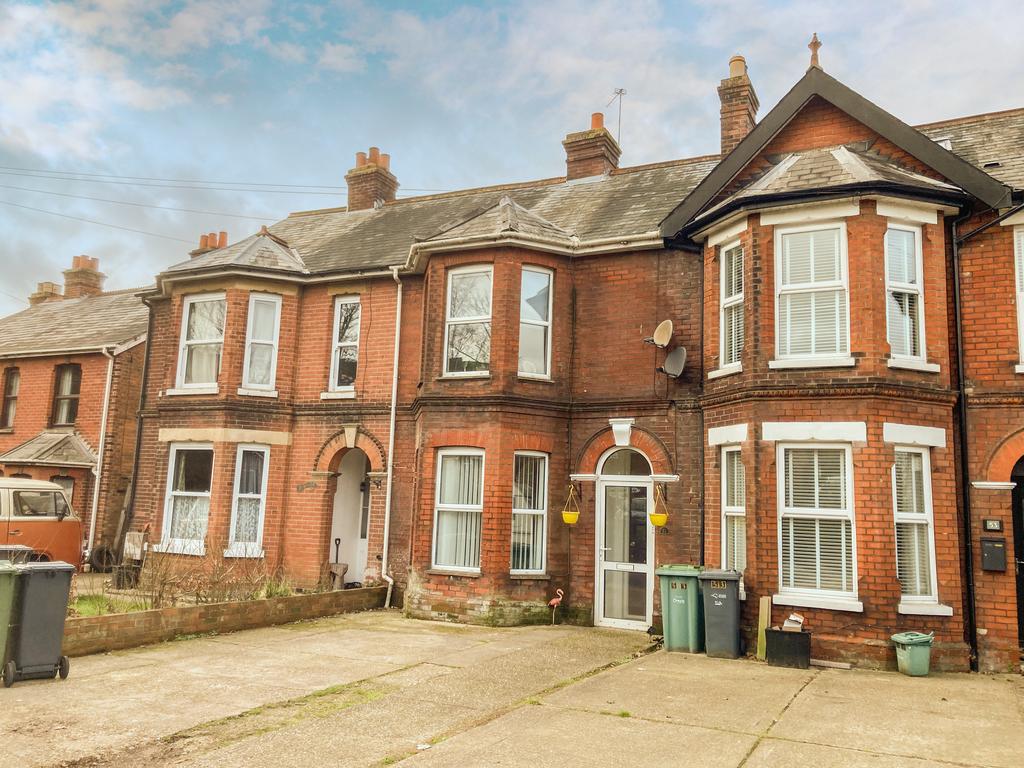 Fairlee Road, Newport, Isle of Wight 3 bed terraced house for sale £