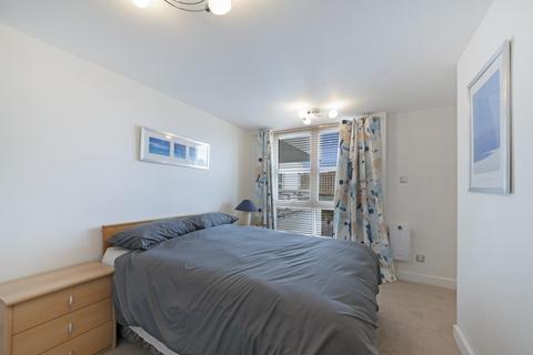 2 bedroom apartment to rent, Barrier Point Road, Royal Docks, London, E16