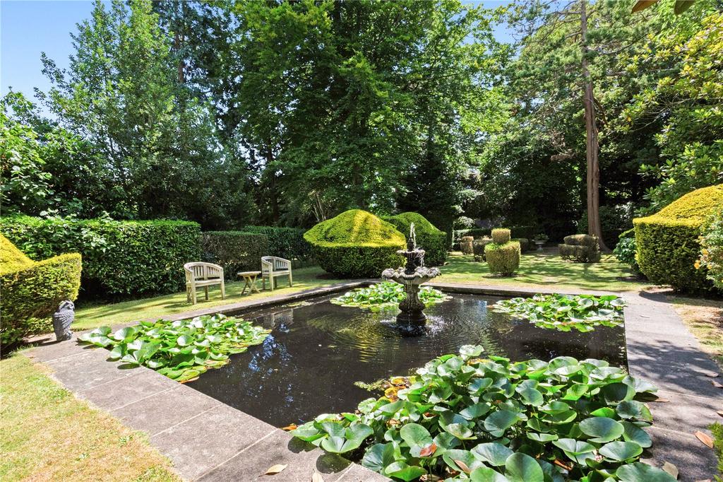 Commual Gardens