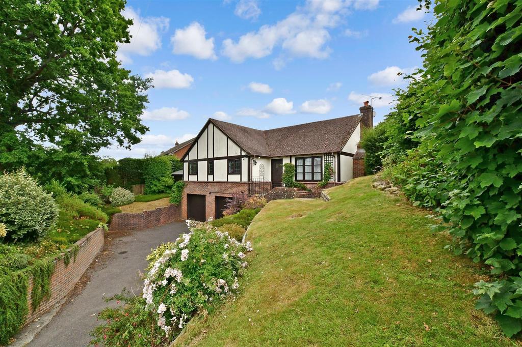 Ghyll Road, Crowborough, East Sussex 2 bed detached bungalow for sale