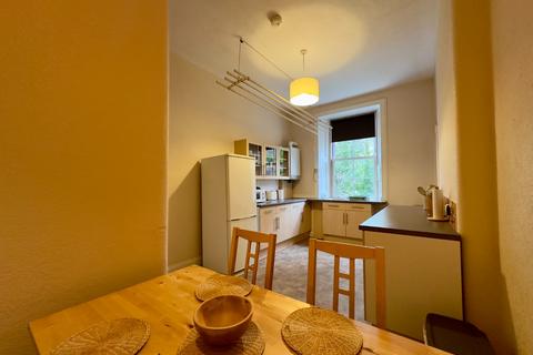 2 bedroom flat to rent, Barrington Drive, Woodlands, Glasgow, G4
