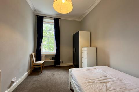 2 bedroom flat to rent, Barrington Drive, Woodlands, Glasgow, G4