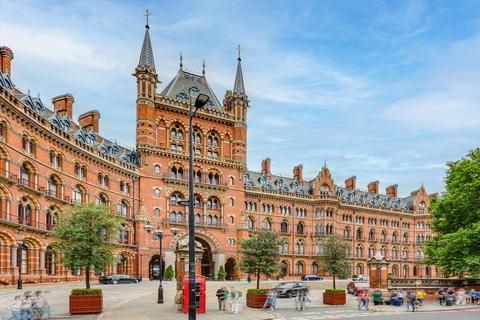 2 bedroom flat for sale - St. Pancras Chambers, Euston Road, London, NW1