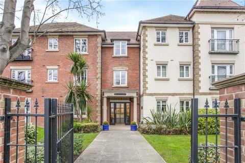 2 bedroom flat for sale - Albany Place, Egham, Surrey, TW20 9HW