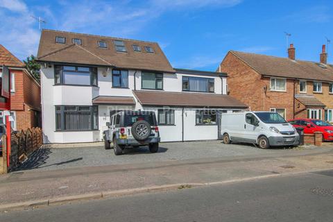 2 bedroom apartment to rent, Roseford Road, Cambridge