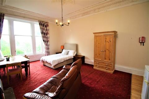 1 bedroom in a house share to rent, Peel Street, Partick, Glasgow, G11