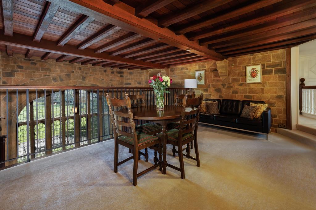Avon Carrow, Avon Dassett, Southam, Warwickshire, CV47 4 bed village