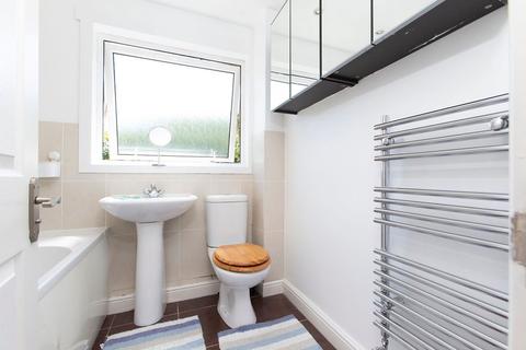 94 Eskvale Drive, Penicuik, EH26 8JJ