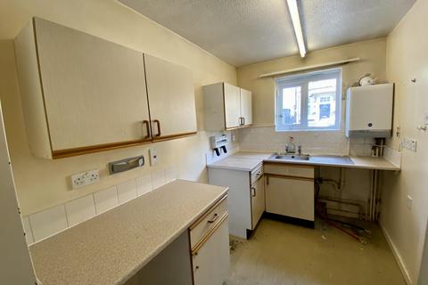 2 bedroom flat for sale, Quarry Street, Heaton, Bradford, BD9