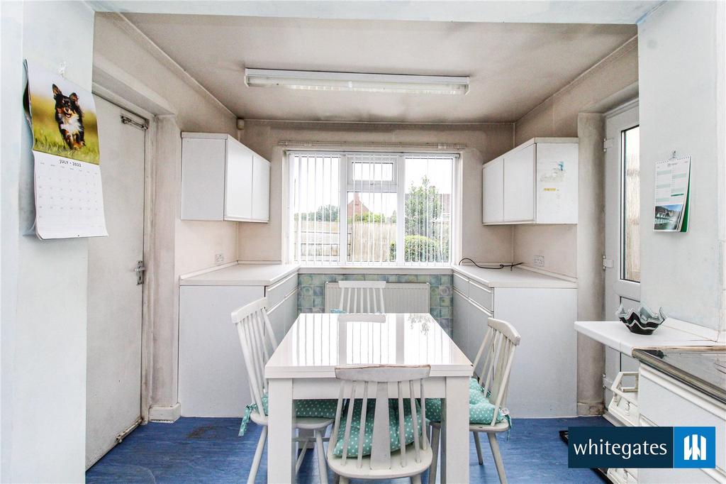 Kitchen/Dinning Area