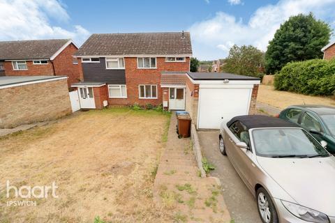 3 bedroom semi-detached house for sale - Prince of Wales Drive, Ipswich