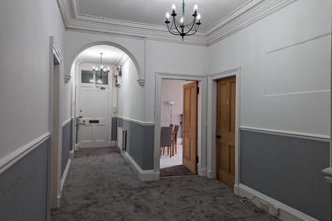 4 bedroom apartment to rent, West Maitland Street, Edinburgh EH12