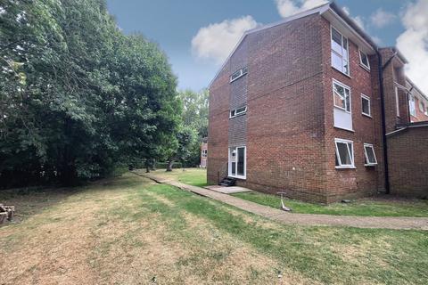 19 Aston View, Hemel Hempstead, HP2 7NY