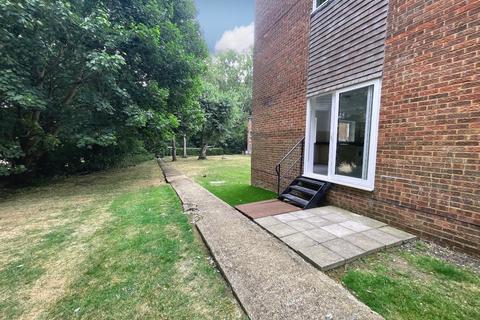 19 Aston View, Hemel Hempstead, HP2 7NY