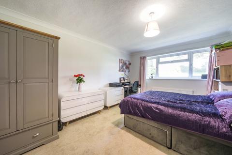 2 bedroom apartment for sale, Lime Grove, Alton, Hampshire, GU34