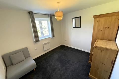2 bedroom flat to rent, Clayton Drive, Pontarddulais, SA4 8AD