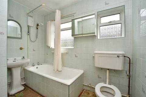 67 Augustine Road, Minster, Ramsgate, CT12 4DH
