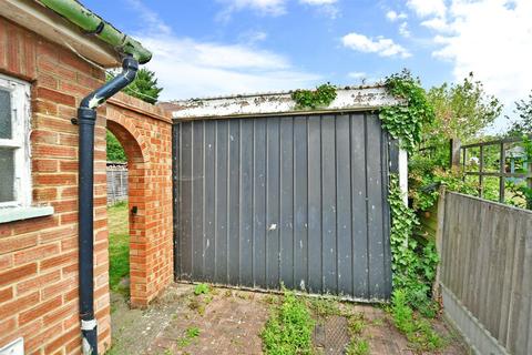 67 Augustine Road, Minster, Ramsgate, CT12 4DH
