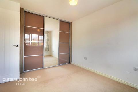 3 bedroom detached house to rent, Badens Croft Road, Crewe