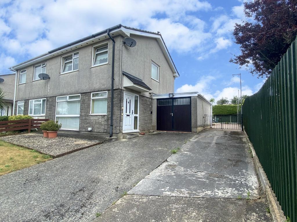 Lower Lamphey Road, Pembroke, Pembrokeshire, SA71 3 bed semidetached