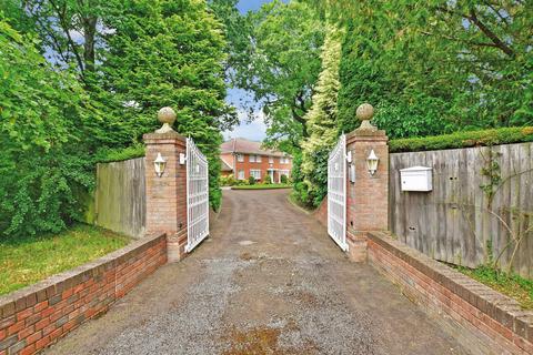 4 bedroom detached house for sale, Fleets Lane, Tyler Hill, Canterbury, Kent