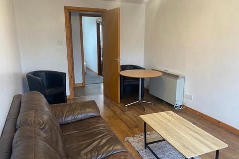 2 bedroom flat to rent, Great Northern Road, City Centre, Aberdeen, AB24