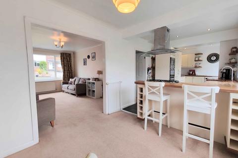 18 Long Ridge, Brighouse, HD6 3RZ