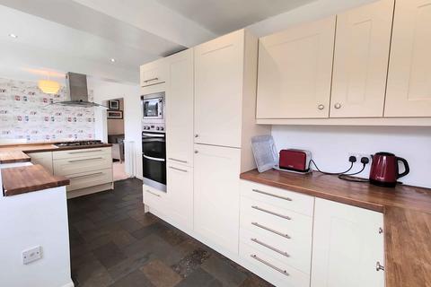 18 Long Ridge, Brighouse, HD6 3RZ