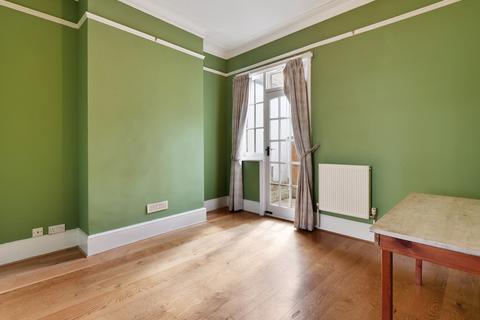 3 Mayhill Road, London, SE7 7JG