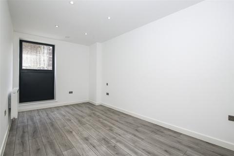 3 bedroom apartment for sale - Woolwich Road, Charlton, SE7
