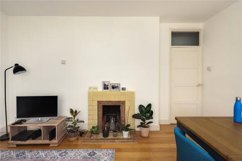 18 Almack Road, London, E5 0RL