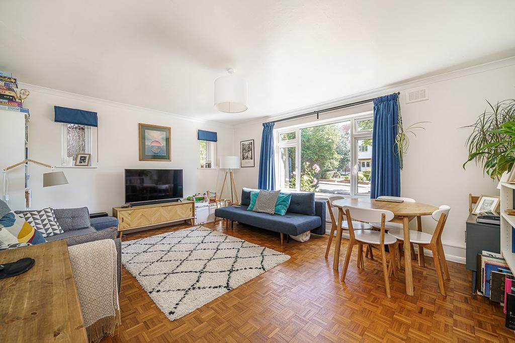 Beckenham Grove, Bromley, BR2 2 bed apartment £389,995