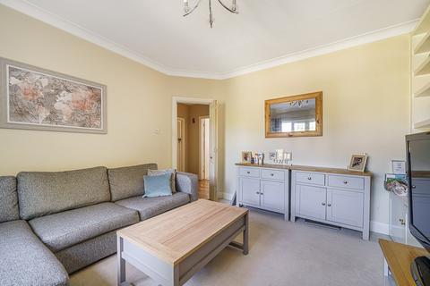 45 Cressingham Grove, Sutton, SM1 4EN
