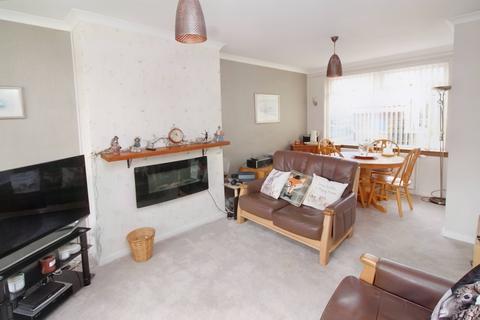 41 Castle Avenue, Balloch, Alexandria, G83 8HU