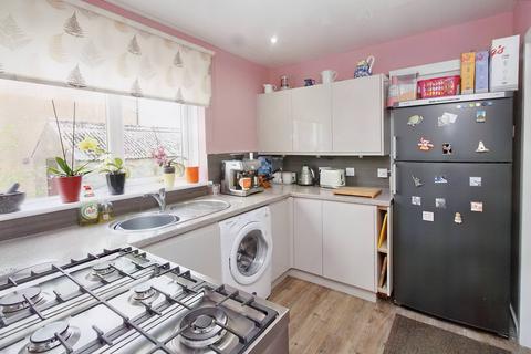 41 Castle Avenue, Balloch, Alexandria, G83 8HU